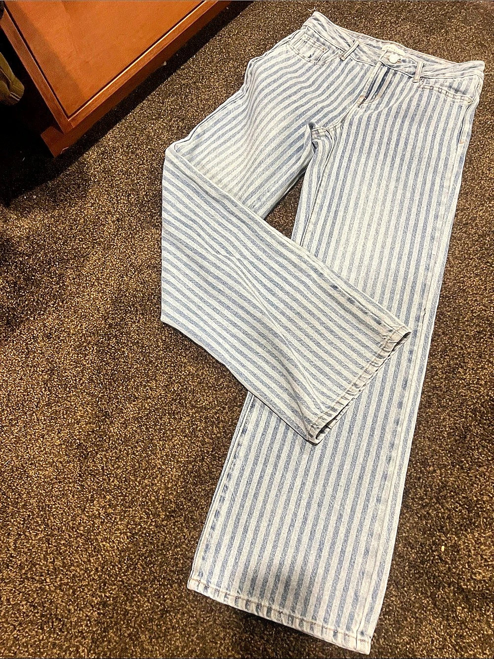 PacSun striped Casey nwt
